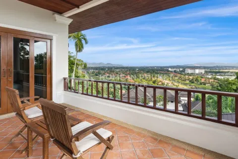 Дом в Пхукете, Таиланд с 6 спальнями  № 158802 - фото 29