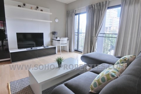 Кондоминиум с 1 спальней в Бангкоке, Таиланд № 143920 - фото 2