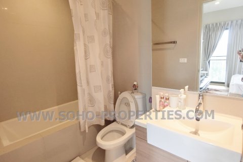 Кондоминиум с 1 спальней в Бангкоке, Таиланд № 143920 - фото 9