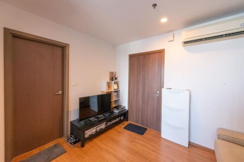 Condo in Bangkok, Thailand, 1 bedroom № 143919 - photo 2