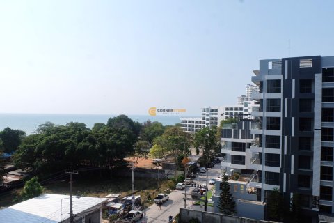 Studio dans le Condo sur Jomtien Beach, Pattaya, Thaïlande  № 198774 - photo 11