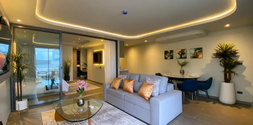 Condo in Patong, Thailand, 2 bedrooms № 198770