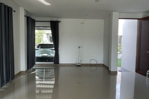 Дом в Районге, Таиланд с 3 спальнями  № 156916 - фото 4