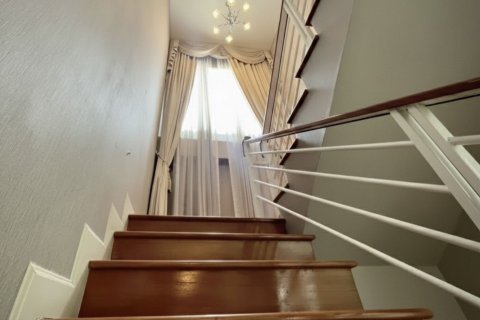 House in Nonthaburi, Thailand 4 bedrooms № 156922 - photo 9