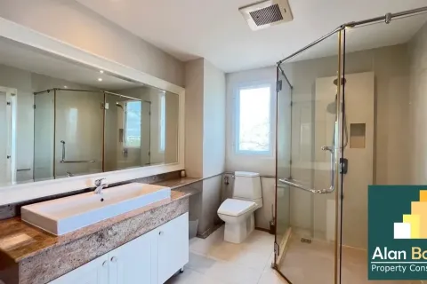 Condominio de 2 dormitorios en Pattaya, Tailandia № 210720 - foto 21