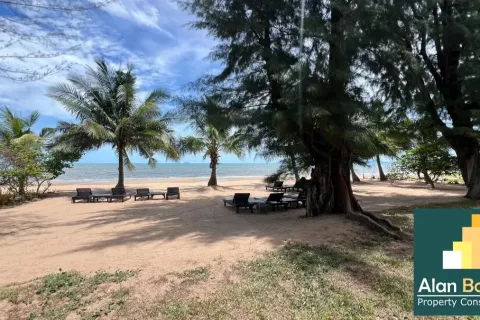 Condominio de 2 dormitorios en Pattaya, Tailandia № 210719 - foto 3
