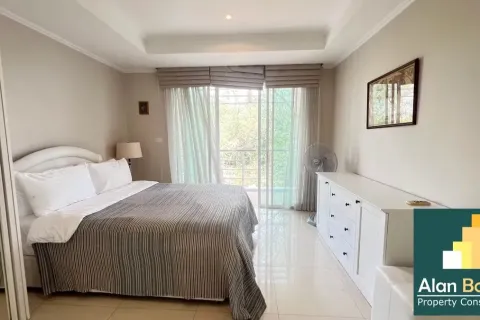 Condominio de 2 dormitorios en Pattaya, Tailandia № 210719 - foto 4