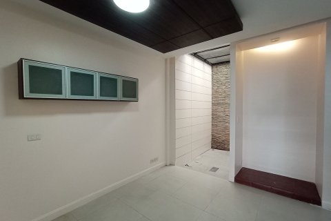 Таунхаус в Ян Наве, Бангкок, Таиланд с 3 спальнями  № 154384 - фото 11