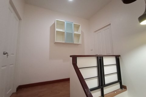 Таунхаус в Ян Наве, Бангкок, Таиланд с 3 спальнями  № 154384 - фото 15