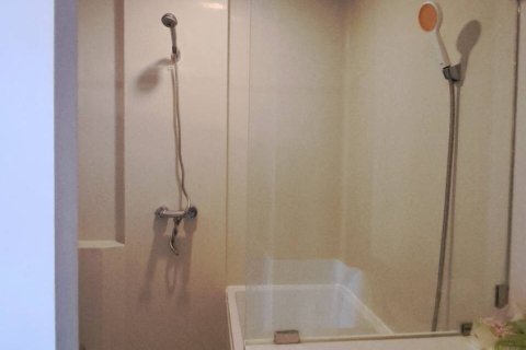 Condo in Sathon, Bangkok, Thailand, 2 bedrooms № 154387 - photo 5