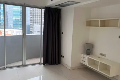 Studio dans le Condo à Ratchathewi, Bangkok, Thaïlande  № 154385 - photo 3