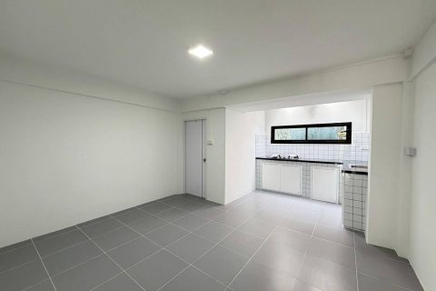 Дом в Лат Пхрау, Бангкок, Таиланд с 2 спальнями  № 154381 - фото 10