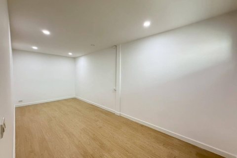 Дом в Лат Пхрау, Бангкок, Таиланд с 2 спальнями  № 154381 - фото 30