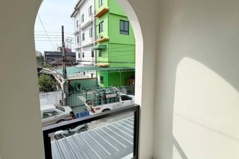 Дом в Лат Пхрау, Бангкок, Таиланд с 2 спальнями  № 154381 - фото 8