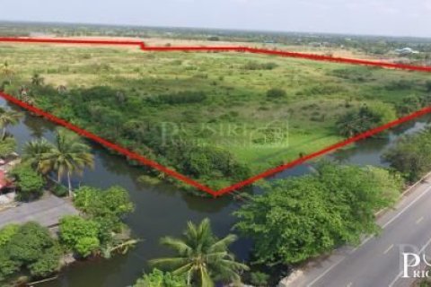 Land in Ban Phaeo, Thailand 620 sq.m. № 160460 - photo 2