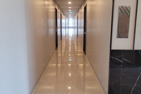 Condo in Dusit, Bangkok, Thailand, 3 bedrooms  № 160459 - photo 13