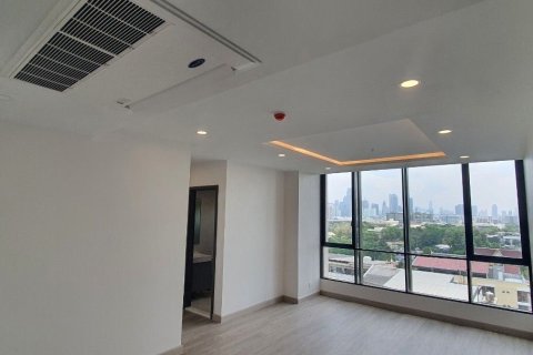 Condo in Dusit, Bangkok, Thailand, 3 bedrooms  № 160459 - photo 7