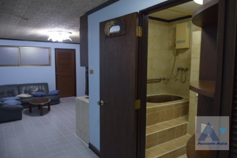 Eigentumswohnung in Bang Rak, Bangkok, Thailand, 1 Schlafzimmer № 218334 - Foto 15