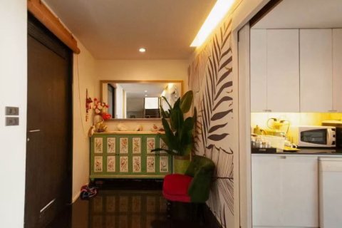 Condo in Watthana, Bangkok, Thailand, 2 bedrooms  № 152852 - photo 2