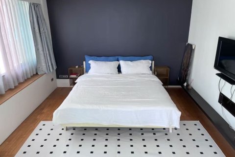 Condo in Watthana, Bangkok, Thailand, 2 bedrooms  № 152852 - photo 12