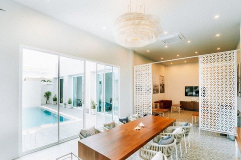 Villa in Cha-am, Thailand 3 bedrooms № 152849 - photo 2