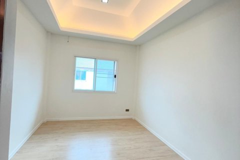 House in Pa Klok, Thailand 3 bedrooms № 152851 - photo 13