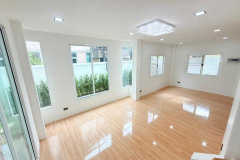 House in Pa Klok, Thailand 3 bedrooms № 152851 - photo 4