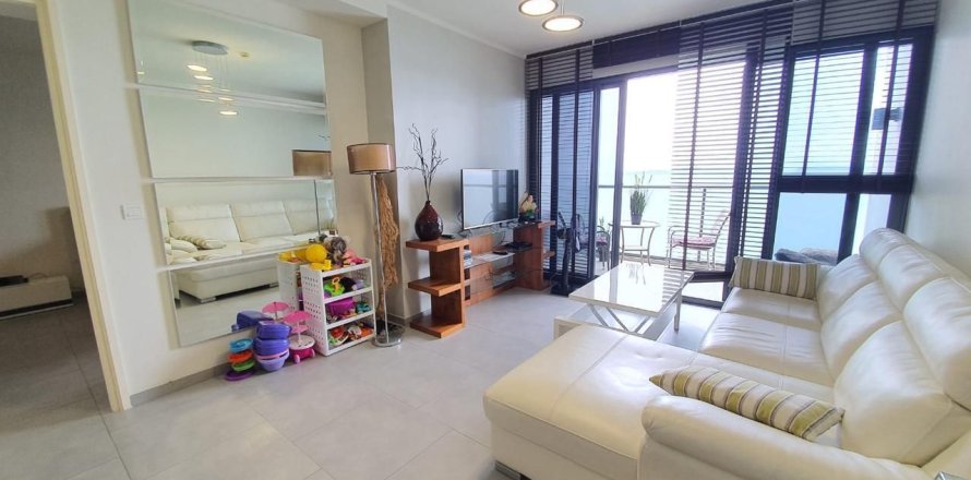 Studio in the Condo in Pattaya, Thailand  № 152853