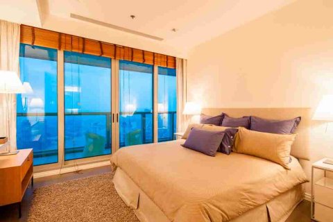 Condo in Thonburi, Bangkok, Thailand, 3 bedrooms  № 183067