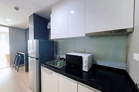 Studio dans le Condo à Phra Khanong, Bangkok, Thaïlande  № 147712 - photo 6