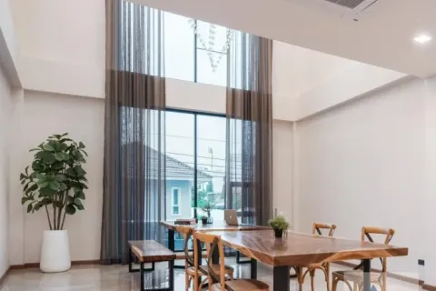 Reihenhaus in Lat Phrao, Bangkok, Thailand 2 Schlafzimmer № 219615 - Foto 3