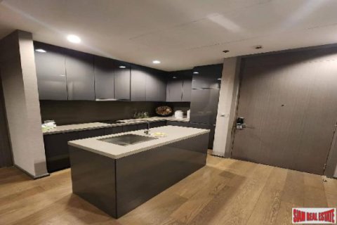 Apartment in Bangkok, Thailand 3 bedrooms № 159925 - photo 4