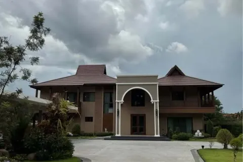 Villa à Mae Rim, Thaïlande 4 chambres № 169246 - photo 1