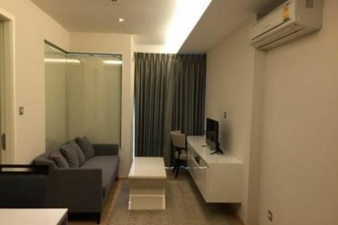 Studio in the Condo in Watthana, Bangkok, Thailand  № 169243