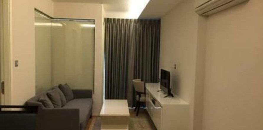 Studio dans le Condo à Watthana, Bangkok, Thaïlande  № 169243