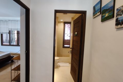Condo in Hua Hin, Thailand, 2 bedrooms  № 169244 - photo 14