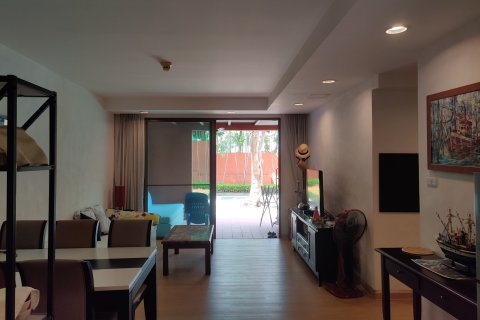 Condo in Hua Hin, Thailand, 2 bedrooms  № 169244 - photo 8