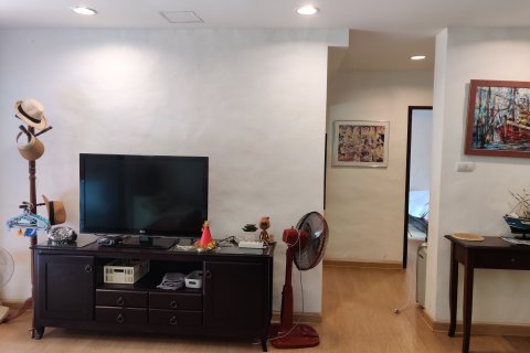 Condo in Hua Hin, Thailand, 2 bedrooms  № 169244 - photo 13