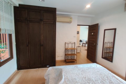 Condo in Hua Hin, Thailand, 2 bedrooms  № 169244 - photo 18