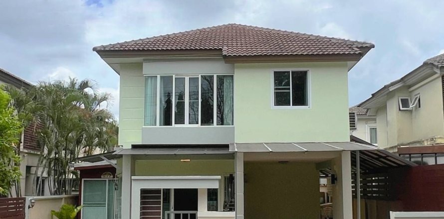 Maison à Hang Dong, Thaïlande 5 chambres № 169245