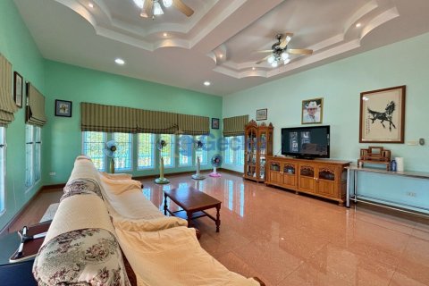 Maison à Pattaya, Thaïlande 4 chambres № 209314 - photo 5
