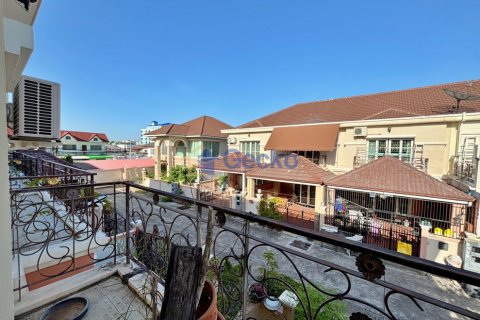 House in Pattaya, Thailand 2 bedrooms № 209315 - photo 12