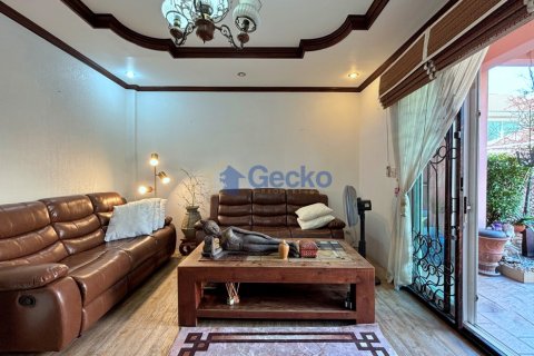 House in Pattaya, Thailand 2 bedrooms № 209315 - photo 4