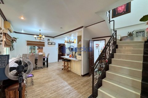 House in Pattaya, Thailand 2 bedrooms № 209315 - photo 10