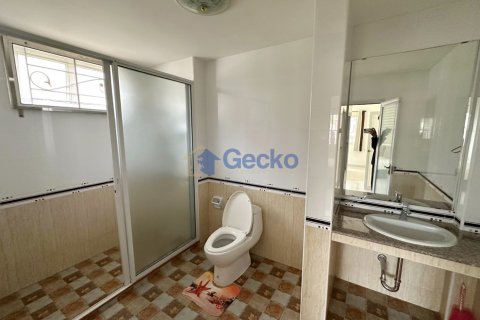 House in Pattaya, Thailand 3 bedrooms № 209313 - photo 10