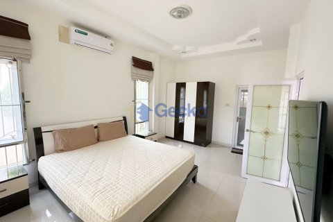 Haus in Pattaya, Thailand 3 Schlafzimmer № 209313 - Foto 12