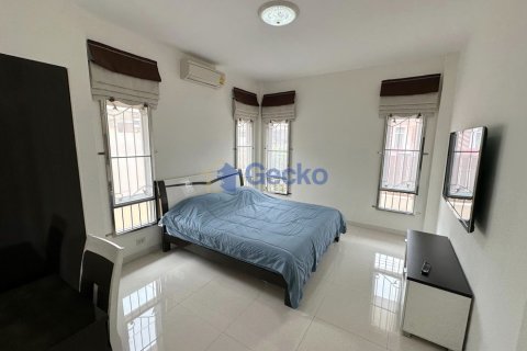 House in Pattaya, Thailand 3 bedrooms № 209313 - photo 13
