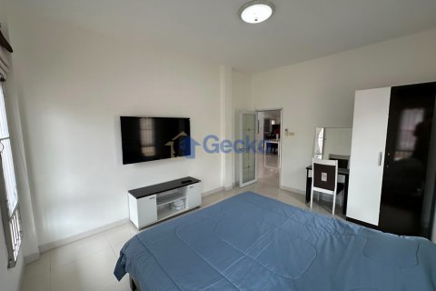 House in Pattaya, Thailand 3 bedrooms № 209313 - photo 14