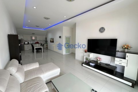 House in Pattaya, Thailand 3 bedrooms № 209313