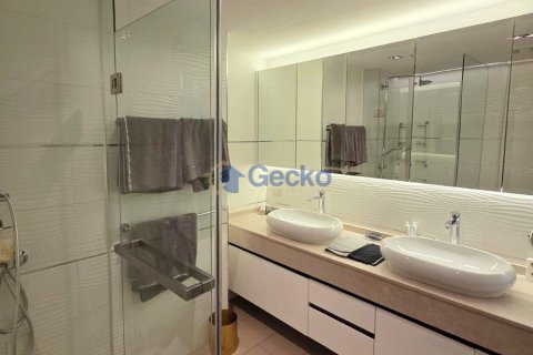 Condominio de 3 dormitorios en Pattaya, Tailandia № 209312 - foto 18
